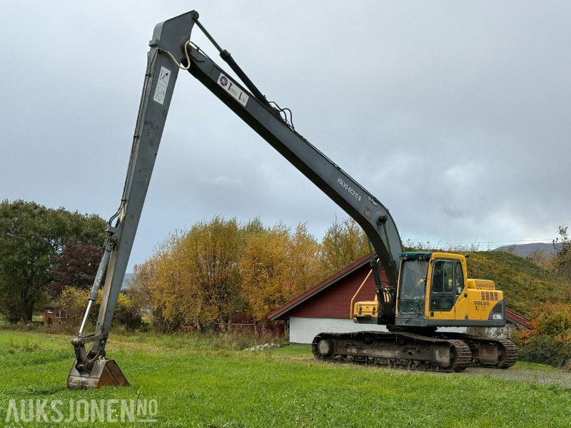 2004 Volvo EC210BLC - sertifisert, lang og kort bom og flere skuffer - Экскаватор: фото 1 2004 Volvo EC210BLC - sertifisert, lang og kort bom og flere skuffer - Экскаватор: фото 1