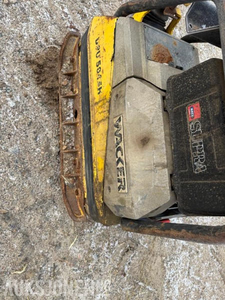 2004 Wacker Neuson DPU5045H - Каток: фото 2 2004 Wacker Neuson DPU5045H - Каток: фото 2