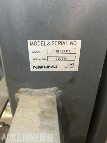 2005 Nichiyu gaffeltruck-elektrisk -Løftekapasitet 1500kg - Modell Nichiyu FB15PN-67BC-400 - 780 timer. - Телескопический погрузчик: фото 5 2005 Nichiyu gaffeltruck-elektrisk -Løftekapasitet 1500kg - Modell Nichiyu FB15PN-67BC-400 - 780 timer. - Телескопический погрузчик: фото 5