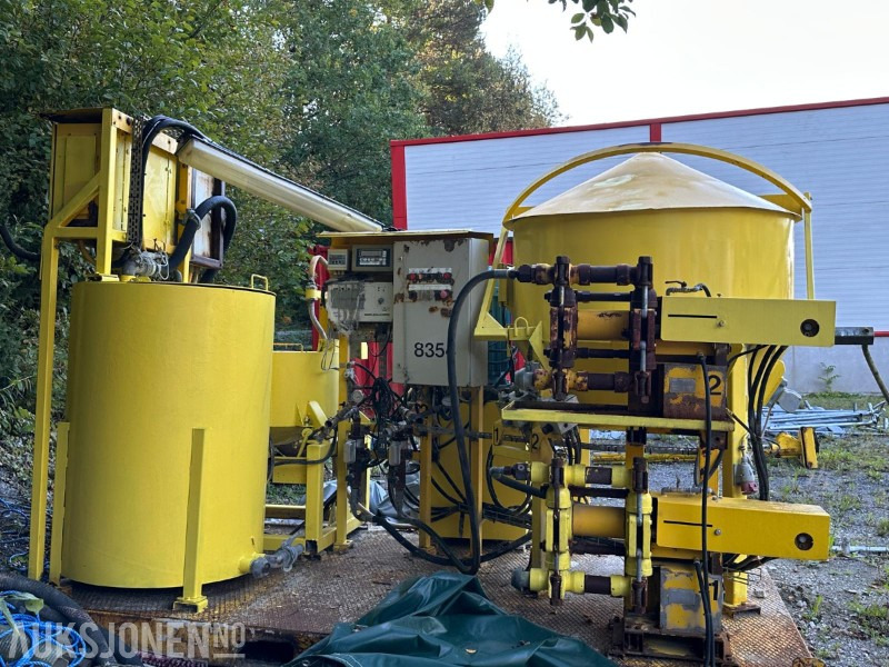2006 Atlas Copco Injeksjonsplattform - Строительное оборудование: фото 1 2006 Atlas Copco Injeksjonsplattform - Строительное оборудование: фото 1