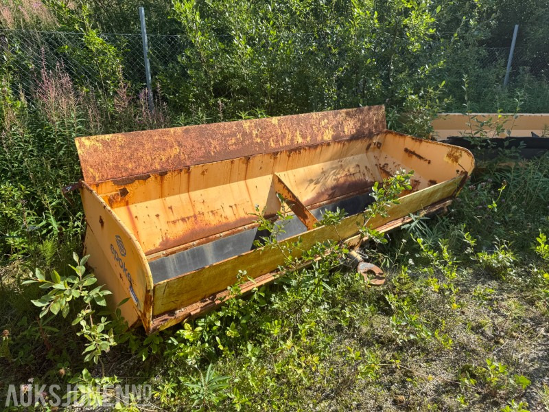 2006 EPOKE TKB 9-280 Etterhengende spreder - Строительное оборудование: фото 1 2006 EPOKE TKB 9-280 Etterhengende spreder - Строительное оборудование: фото 1