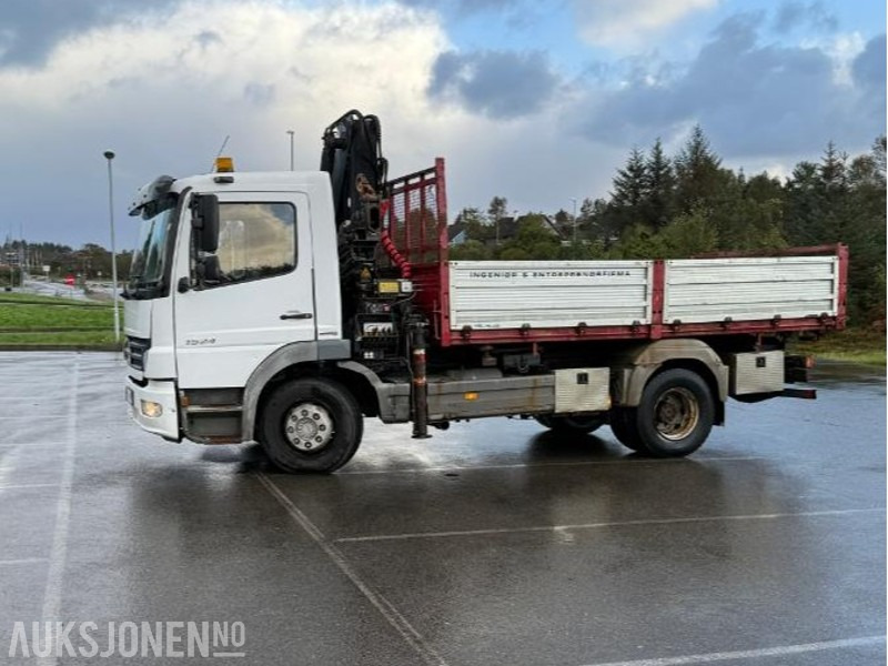 2006 Mercedes-Benz 1524 ATEGO II TYPE 1 med kran og treveis tipp eu ok til 05.2026 - Самосвал: фото 2 2006 Mercedes-Benz 1524 ATEGO II TYPE 1 med kran og treveis tipp eu ok til 05.2026 - Самосвал: фото 2