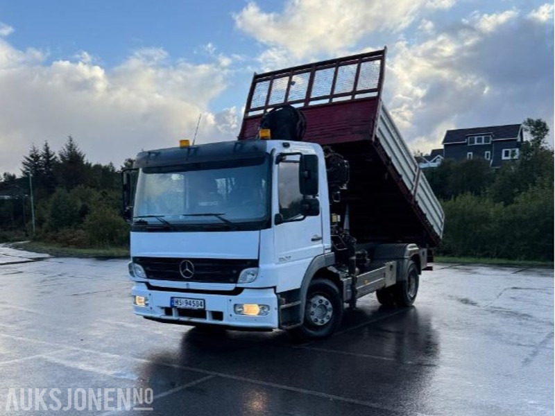 2006 Mercedes-Benz 1524 ATEGO II TYPE 1 med kran og treveis tipp eu ok til 05.2026 - Самосвал: фото 3 2006 Mercedes-Benz 1524 ATEGO II TYPE 1 med kran og treveis tipp eu ok til 05.2026 - Самосвал: фото 3