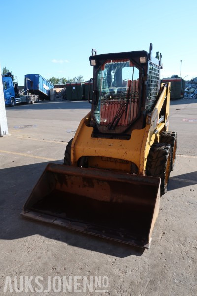 2007 Cat 216B2 Kompaktlaster / Sertifisert / Skuffe - Мини-погрузчик с бортовым поворотом: фото 2 2007 Cat 216B2 Kompaktlaster / Sertifisert / Skuffe - Мини-погрузчик с бортовым поворотом: фото 2