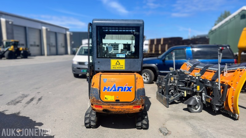 2008 Hanix H15B Minigraver med frontskjær og 3 skuffer - Мини-экскаватор: фото 5 2008 Hanix H15B Minigraver med frontskjær og 3 skuffer - Мини-экскаватор: фото 5
