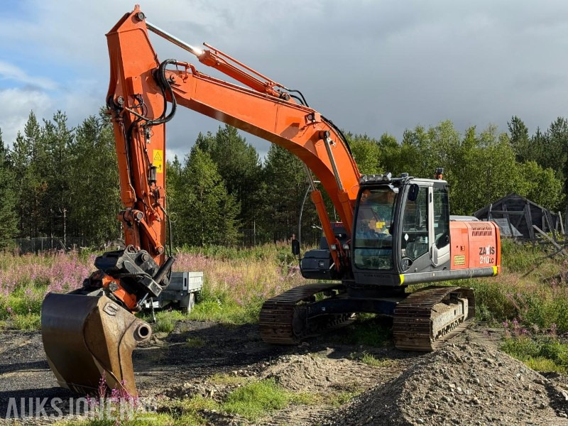 2008 Hitachi ZX210LC-3 – 9754 t - Novatron - Sentralsmøring - Экскаватор: фото 1 2008 Hitachi ZX210LC-3 – 9754 t - Novatron - Sentralsmøring - Экскаватор: фото 1