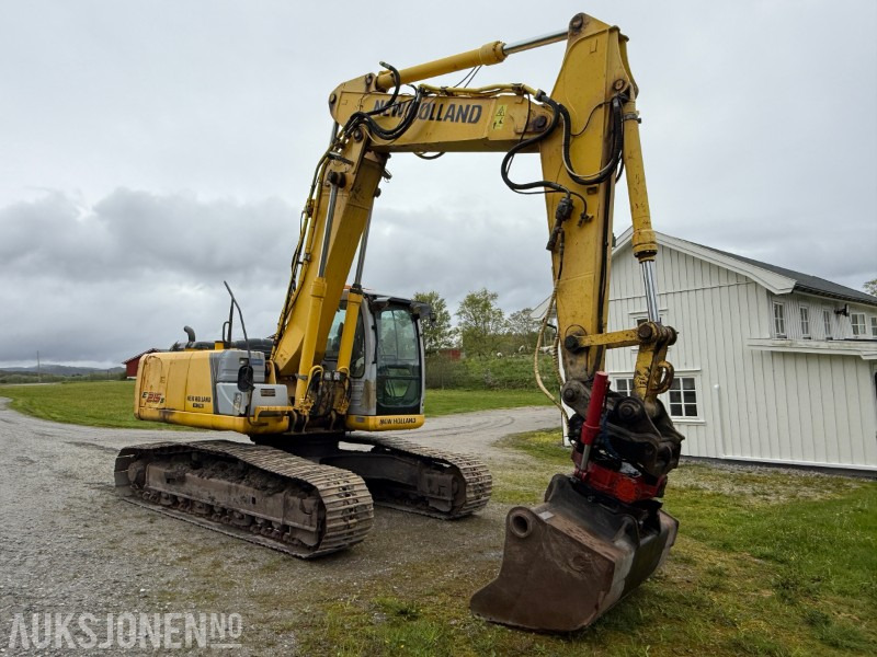 2008 Kobelco E215B Beltegraver - 2 skuffer - Rotortilt og leddet bom - Экскаватор: фото 3 2008 Kobelco E215B Beltegraver - 2 skuffer - Rotortilt og leddet bom - Экскаватор: фото 3