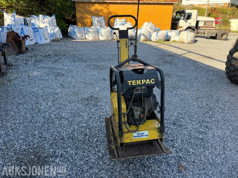2010 Andre Tekpac MS330 Vibroplate - Каток: фото 2 2010 Andre Tekpac MS330 Vibroplate - Каток: фото 2