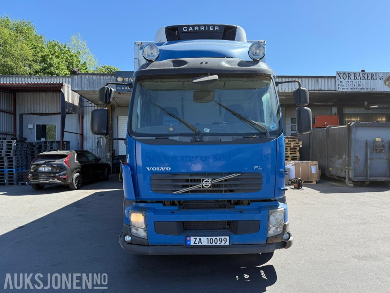 2010 Volvo FL 290 skapbil med kjøleaggregat, baklem, ryggekamera, multiratt - Грузовик с закрытым кузовом: фото 2 2010 Volvo FL 290 skapbil med kjøleaggregat, baklem, ryggekamera, multiratt - Грузовик с закрытым кузовом: фото 2
