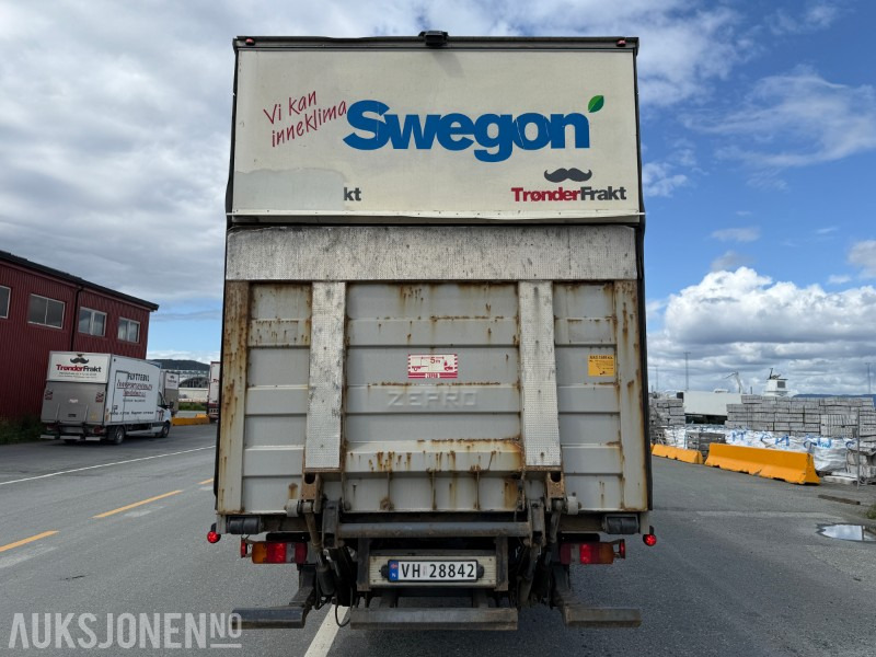 2011 MAN TGM 15.290 4X2 skapbil - Full sideåpning - Zepro bakløft - Грузовик с закрытым кузовом: фото 5 2011 MAN TGM 15.290 4X2 skapbil - Full sideåpning - Zepro bakløft - Грузовик с закрытым кузовом: фото 5