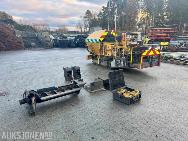 2012 Cat AP255E Beltegående Asfaltutlegger - Timer: 2464 - Строительное оборудование: фото 4 2012 Cat AP255E Beltegående Asfaltutlegger - Timer: 2464 - Строительное оборудование: фото 4