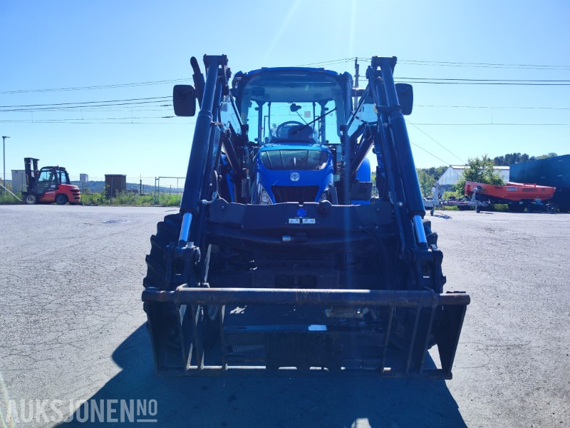 2013 New Holland T5.115 m/ Trima Laster – 114 hk – Kun 2784 timer! - Трактор: фото 3 2013 New Holland T5.115 m/ Trima Laster – 114 hk – Kun 2784 timer! - Трактор: фото 3