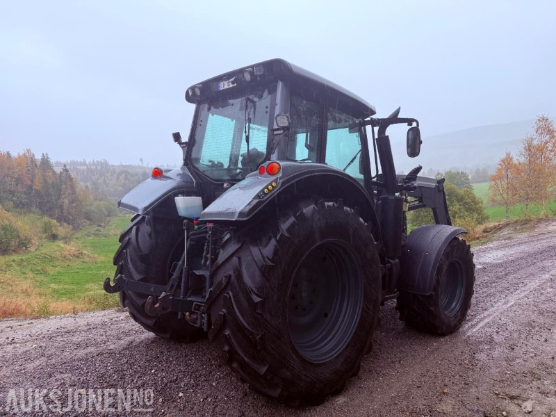 2013 Valtra N143 Direct med fronthydraulikk og kraftuttak(PTO) - Nylig EU godkjent - Трактор: фото 3 2013 Valtra N143 Direct med fronthydraulikk og kraftuttak(PTO) - Nylig EU godkjent - Трактор: фото 3