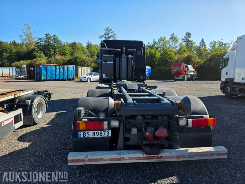 2014 Iveco Stralis Krokbil - Soveplass i førerhus - Ryggekamera - 154538 km - Крюковой мультилифт: фото 4 2014 Iveco Stralis Krokbil - Soveplass i førerhus - Ryggekamera - 154538 km - Крюковой мультилифт: фото 4