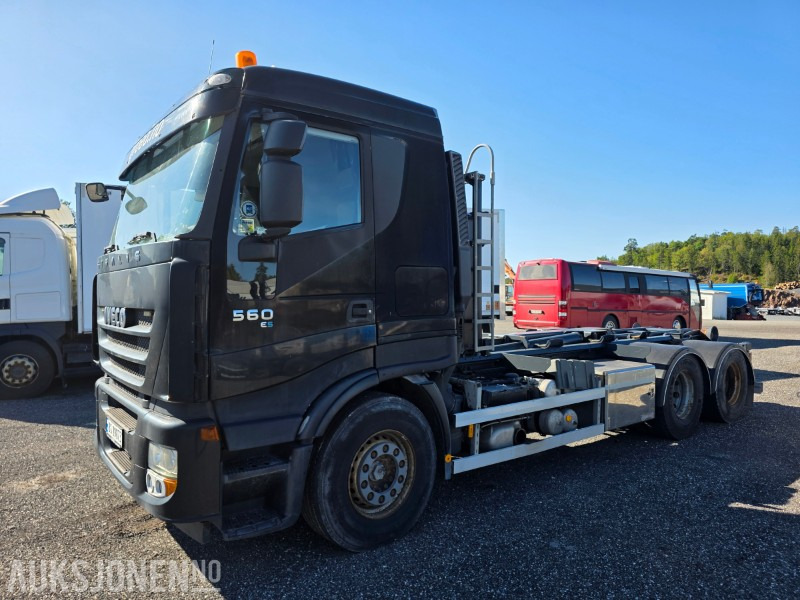 2014 Iveco Stralis Krokbil - Soveplass i førerhus - Ryggekamera - 154538 km - Крюковой мультилифт: фото 2 2014 Iveco Stralis Krokbil - Soveplass i førerhus - Ryggekamera - 154538 km - Крюковой мультилифт: фото 2
