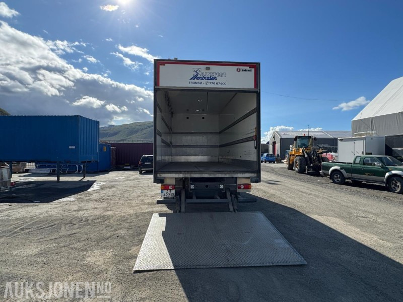 2014 Volvo FL280 4x2 Skapbil - Zepro 2T Bakløft - Varme i skap - Full åpning - Service - 130169KM - Грузовик с закрытым кузовом: фото 3 2014 Volvo FL280 4x2 Skapbil - Zepro 2T Bakløft - Varme i skap - Full åpning - Service - 130169KM - Грузовик с закрытым кузовом: фото 3