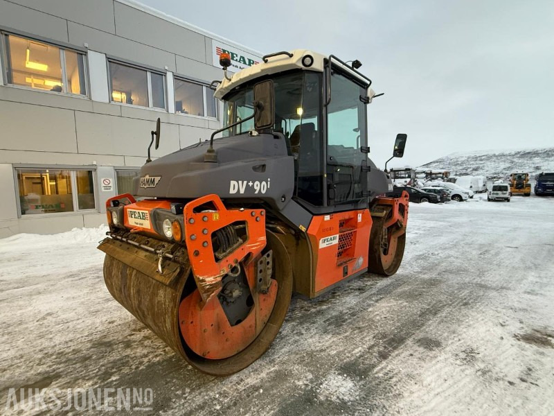 2015 Hamm DV+ 90i VV-S Tandemvals - 4202T - Каток: фото 1 2015 Hamm DV+ 90i VV-S Tandemvals - 4202T - Каток: фото 1