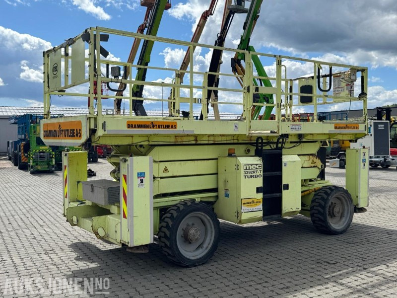 2015 MEC 3392RT sakselift / 4X4 / 12 meter arbeidshøyde - Подъёмник: фото 3 2015 MEC 3392RT sakselift / 4X4 / 12 meter arbeidshøyde - Подъёмник: фото 3