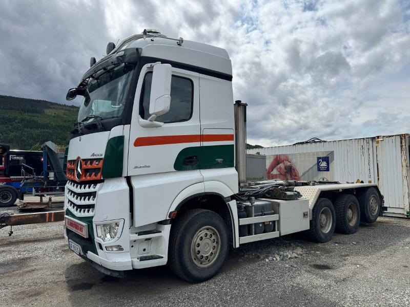 2015 Mercedes-Benz ACTROS - Крюковой мультилифт: фото 1 2015 Mercedes-Benz ACTROS - Крюковой мультилифт: фото 1