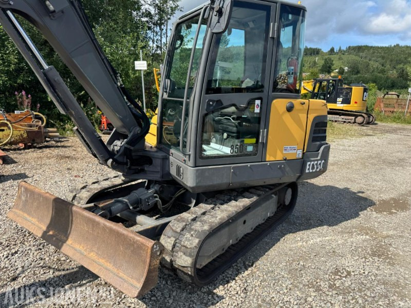 2015 Volvo EC55C GRAVEMASKIN MED KUN 1556 TIMER PÅ TELLEREN - Экскаватор: фото 3 2015 Volvo EC55C GRAVEMASKIN MED KUN 1556 TIMER PÅ TELLEREN - Экскаватор: фото 3