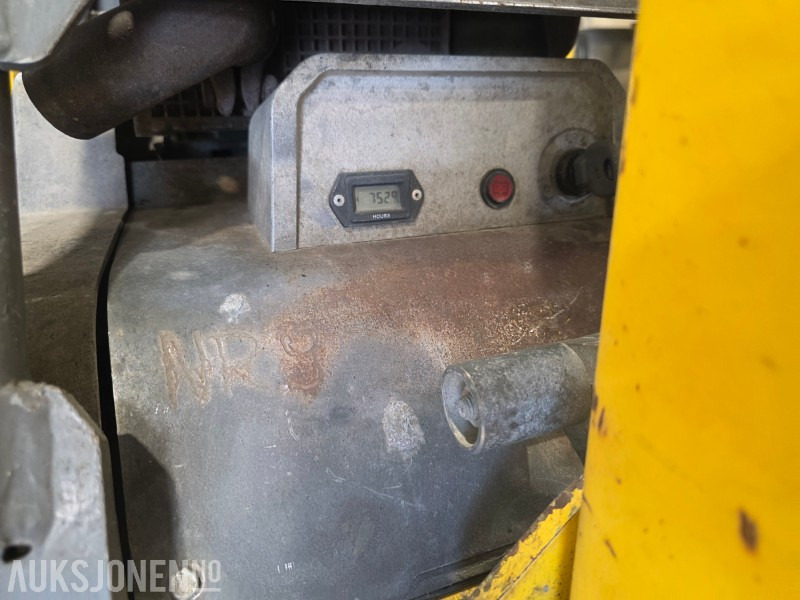 Строительное оборудование 2015 Wacker neuson vibroplate DPU 6555heh: фото 16