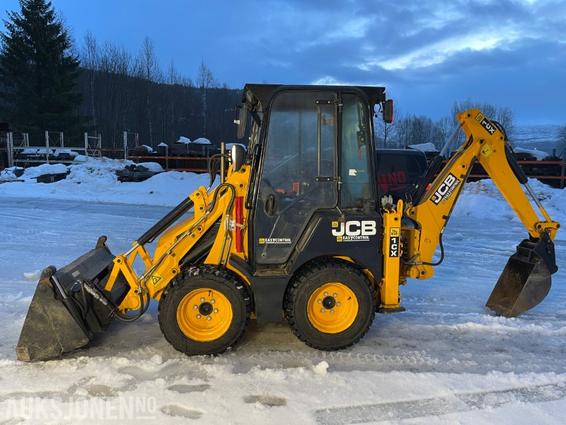 2016 JCB 1CX - Kompakt spakestyrt traktorgraver, med frontlaster og graveaggregat - Экскаватор-погрузчик: фото 2 2016 JCB 1CX - Kompakt spakestyrt traktorgraver, med frontlaster og graveaggregat - Экскаватор-погрузчик: фото 2