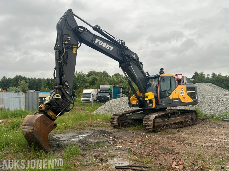 2016 VOLVO EC300EL BELTEGRAVER M/BORTÅRN - ENGCON TILTROTATOR - MASKINSTYRING - SENTRALSMØRING. - Экскаватор: фото 5 2016 VOLVO EC300EL BELTEGRAVER M/BORTÅRN - ENGCON TILTROTATOR - MASKINSTYRING - SENTRALSMØRING. - Экскаватор: фото 5