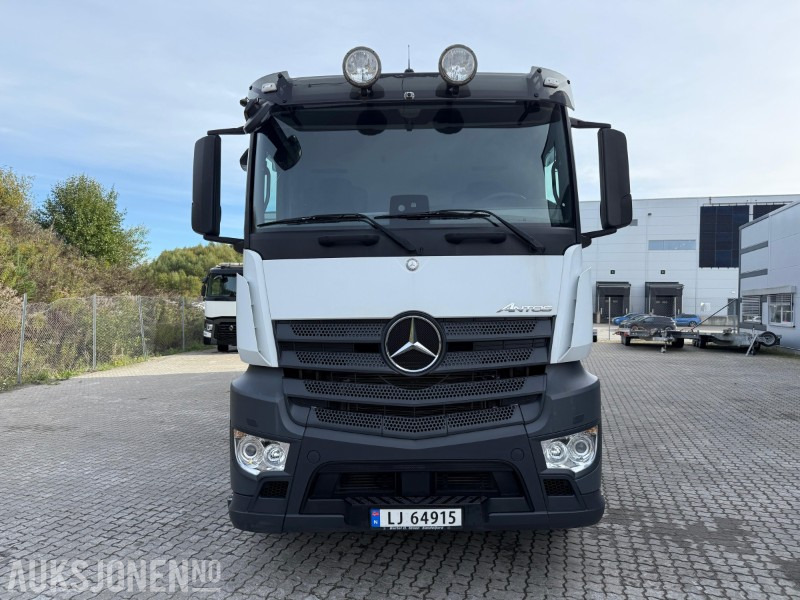 2017 Mercedes-Benz 2545L Antos skapbil med kjøling, multiratt, cruise, kjettinger, baklem, fjernkontroll - Грузовик с закрытым кузовом: фото 2 2017 Mercedes-Benz 2545L Antos skapbil med kjøling, multiratt, cruise, kjettinger, baklem, fjernkontroll - Грузовик с закрытым кузовом: фото 2