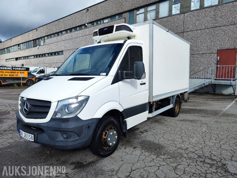 2017 Mercedes-Benz Sprinter Skapbil - EU godkjent - Ryggekamera - Automatgir - Bakløft - Грузовик с закрытым кузовом: фото 1 2017 Mercedes-Benz Sprinter Skapbil - EU godkjent - Ryggekamera - Automatgir - Bakløft - Грузовик с закрытым кузовом: фото 1