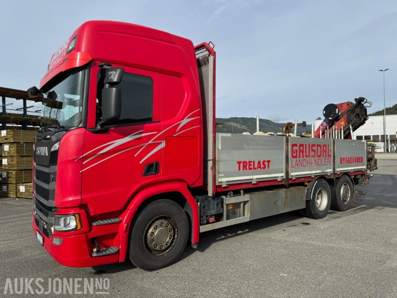 2017 Scania R500 planbil med HMF kran - Автоманипулятор: фото 1 2017 Scania R500 planbil med HMF kran - Автоманипулятор: фото 1