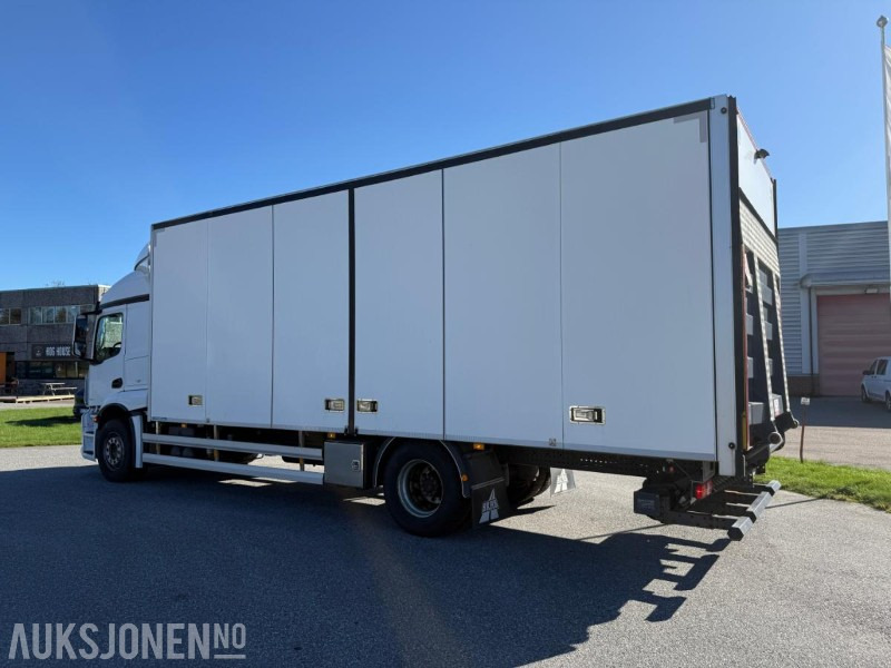 2018 Mercedes-Benz Actros SKAPBIL - SERVICEHISTORIKK 19 PALLER NY EU. - Грузовик с закрытым кузовом: фото 5 2018 Mercedes-Benz Actros SKAPBIL - SERVICEHISTORIKK 19 PALLER NY EU. - Грузовик с закрытым кузовом: фото 5
