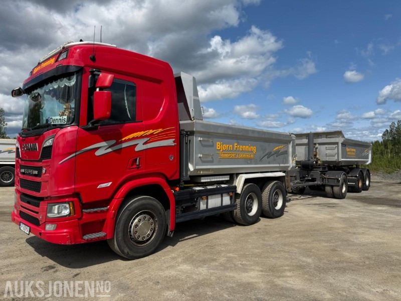 2018 Scania R580 GODT UTSTYRT TIPPBIL MED 3 AKSLET HENGER - Самосвал: фото 1 2018 Scania R580 GODT UTSTYRT TIPPBIL MED 3 AKSLET HENGER - Самосвал: фото 1