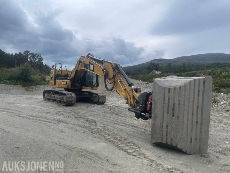 2019 Cat 323 Beltegraver med maskinstyring, rototilt, ripper og 3 skuffer - Экскаватор: фото 3 2019 Cat 323 Beltegraver med maskinstyring, rototilt, ripper og 3 skuffer - Экскаватор: фото 3