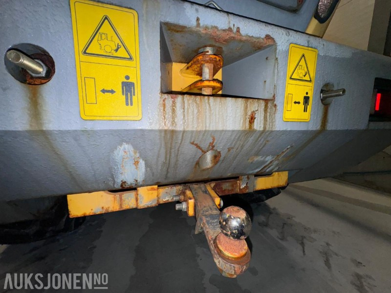 Колёсный погрузчик 2019 Everun ER 25 Hjullaster med klappvingeskuffe - Sandstrøer - Tannskuffe - Pallegafler - Kosteaggregat: фото 17