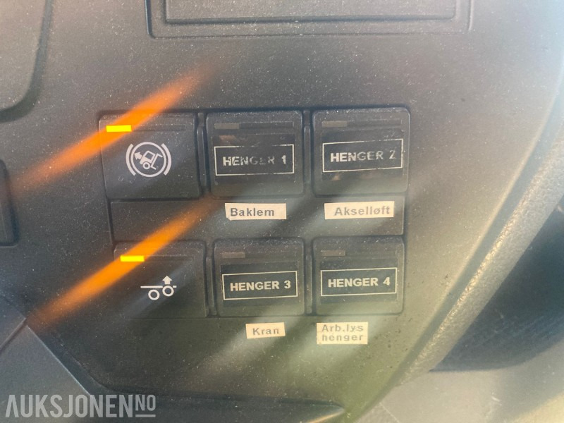 Крюковой мультилифт 2021 MAN TGX krokbil med dumperkasse og kranflak. 8X4 EURO 6: фото 19