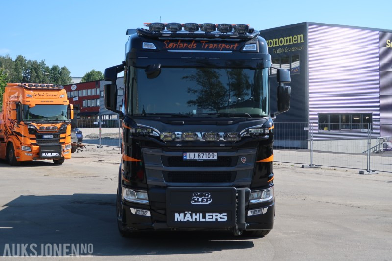 2024 Scania R590 8x4 brøyterigget krokbil m/ 24t JOAB krok - 12 000 km - serviceavtale - Крюковой мультилифт: фото 4 2024 Scania R590 8x4 brøyterigget krokbil m/ 24t JOAB krok - 12 000 km - serviceavtale - Крюковой мультилифт: фото 4