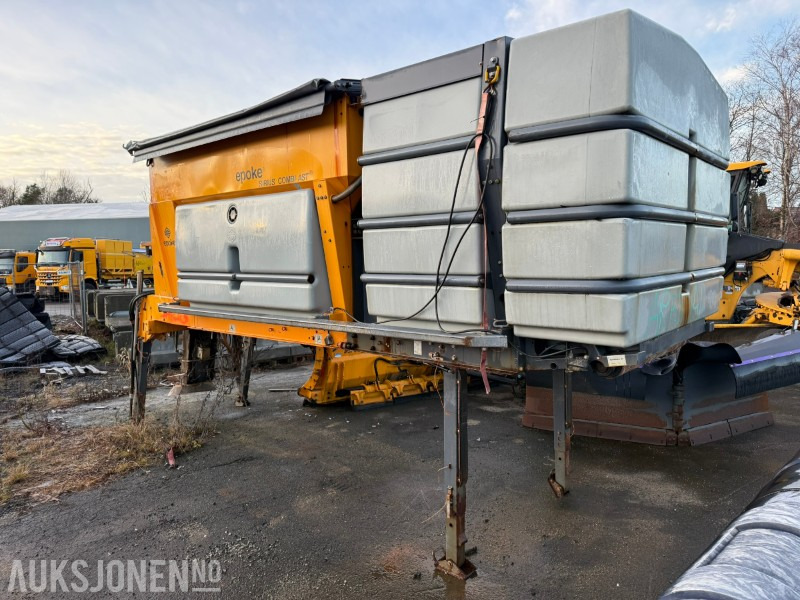 2014 Epoke Sirius Combi AST SH4902 Saltspreder – 5 m³ tørrsalt + 6 100 l veske - Грузовик: фото 4 2014 Epoke Sirius Combi AST SH4902 Saltspreder – 5 m³ tørrsalt + 6 100 l veske - Грузовик: фото 4