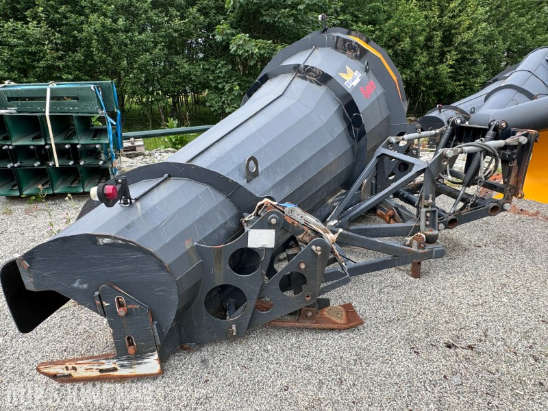 2014 Øveraasen Høyfjellsplog / Diagonalplog med paralellogram og hydralisk løft - DEH-285 D - Грузовик: фото 3 2014 Øveraasen Høyfjellsplog / Diagonalplog med paralellogram og hydralisk løft - DEH-285 D - Грузовик: фото 3