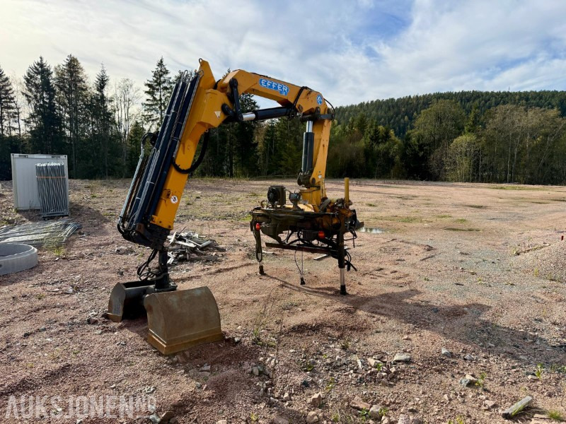 Lastebilkran fra Effer Crane 220/4S - Грузовик: фото 2 Lastebilkran fra Effer Crane 220/4S - Грузовик: фото 2