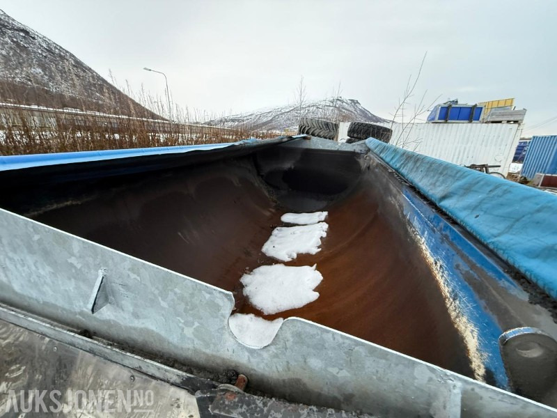 Nor Slep Asfaltbalje til 3 akslet bil - Giljotinluke - Kapell - Грузовик: фото 5 Nor Slep Asfaltbalje til 3 akslet bil - Giljotinluke - Kapell - Грузовик: фото 5