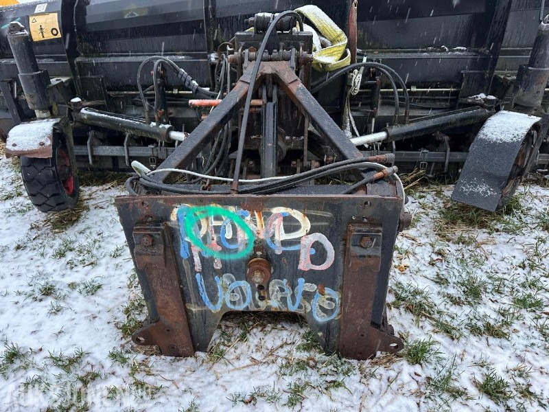 Tellefsdal 360 kasteplog brukt på lastebil - Грузовик: фото 3 Tellefsdal 360 kasteplog brukt på lastebil - Грузовик: фото 3