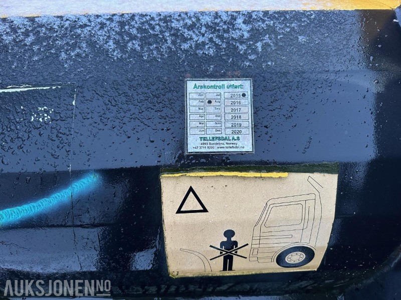 Tellefsdal 360 kasteplog brukt på lastebil - Грузовик: фото 4 Tellefsdal 360 kasteplog brukt på lastebil - Грузовик: фото 4