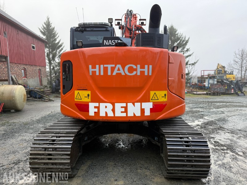 Hitachi ZX135 US-6 EC219, 2 skuffer, sentralsmøring - Экскаватор: фото 4 Hitachi ZX135 US-6 EC219, 2 skuffer, sentralsmøring - Экскаватор: фото 4