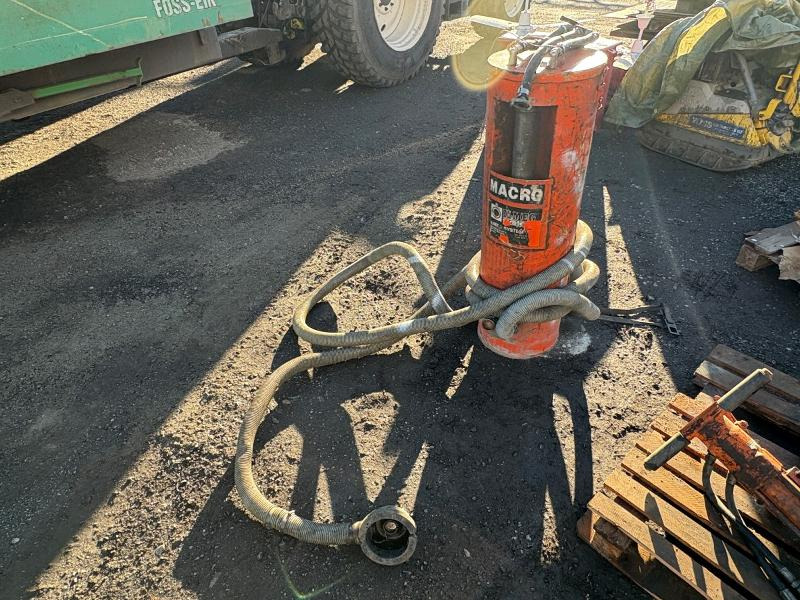 ILMEG Macro 55-31900 støvoppsamler / støvsuger - Строительное оборудование: фото 1 ILMEG Macro 55-31900 støvoppsamler / støvsuger - Строительное оборудование: фото 1