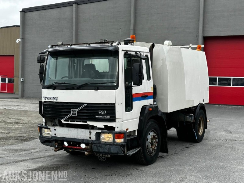 1995 Volvo FS 718 4x2 Sopebil/Feiebil - Коммунальная/ Специальная техника: фото 1 1995 Volvo FS 718 4x2 Sopebil/Feiebil - Коммунальная/ Специальная техника: фото 1