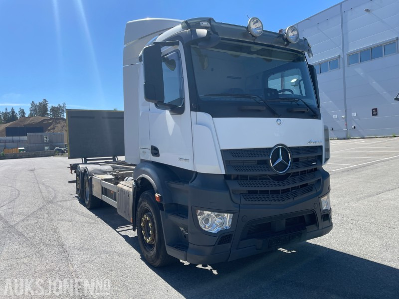 Mercedes-Benz Antos 2545 containerbil, baklem, euro 6, lav km - Грузовик-контейнеровоз/ Сменный кузов: фото 2 Mercedes-Benz Antos 2545 containerbil, baklem, euro 6, lav km - Грузовик-контейнеровоз/ Сменный кузов: фото 2