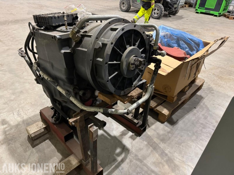 Moxy MT 41 girkasse og framdiff - Строительное оборудование: фото 3 Moxy MT 41 girkasse og framdiff - Строительное оборудование: фото 3