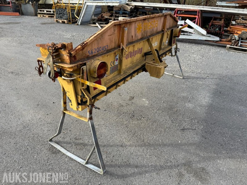 1997 Falköping B-2HU spreder - Навесное оборудование для Строительной техники: фото 2 1997 Falköping B-2HU spreder - Навесное оборудование для Строительной техники: фото 2