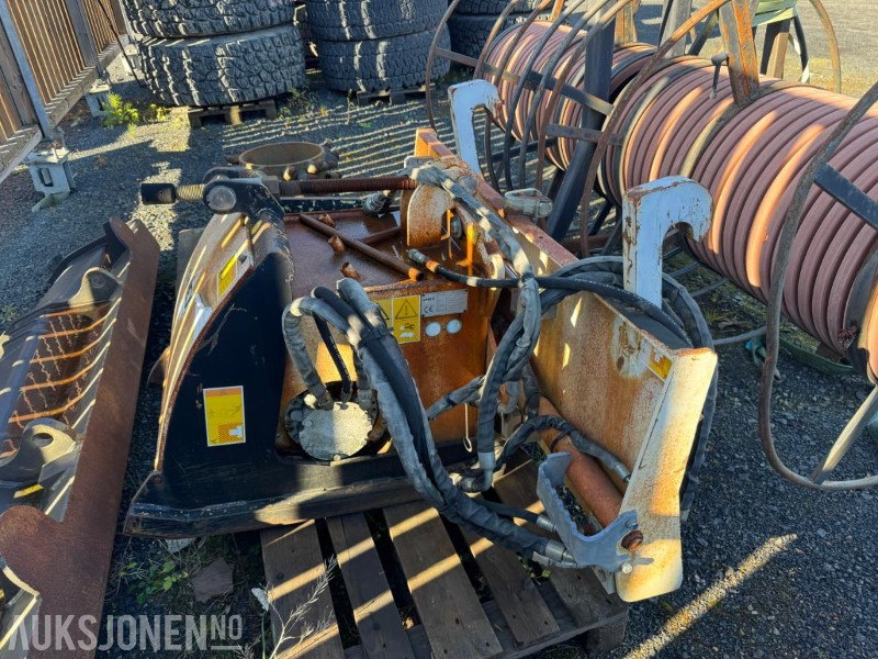 2000 Simex PL500 asfaltfres med BM feste - Навесное оборудование для Строительной техники: фото 1 2000 Simex PL500 asfaltfres med BM feste - Навесное оборудование для Строительной техники: фото 1