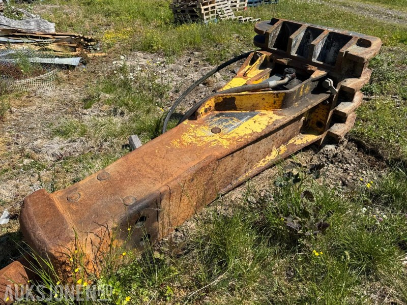 2004 Atlas Copco HB3000 pigghammer - Навесное оборудование для Строительной техники: фото 5 2004 Atlas Copco HB3000 pigghammer - Навесное оборудование для Строительной техники: фото 5